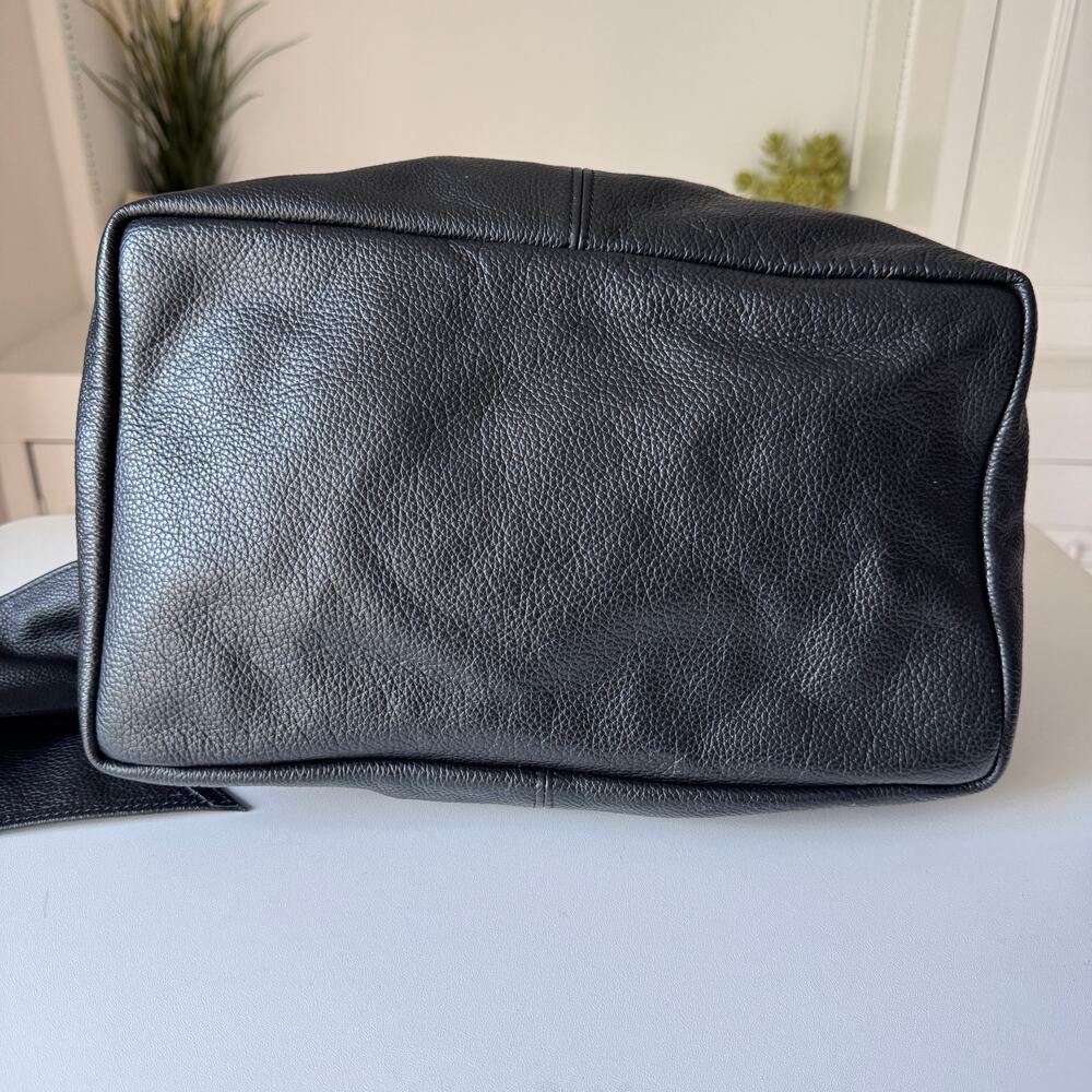 Gavazzeni Italy Black Pebbled Leather Kate Large Shoulder Bag - Picture 5 of 11